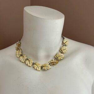 4/$100 LISNER 1960 gold choker DIY repair 15 inches 💛